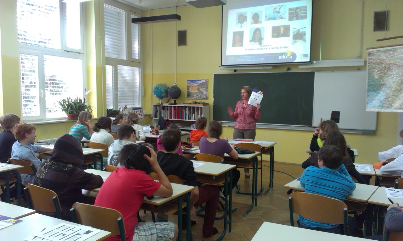 Laboratorio sugli immigrati presso la Scuola elementare Bičevje con l’ospite Anila Zaimi (WP4)